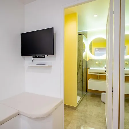 Feniers - Hyper Centre St Tropez Apartament