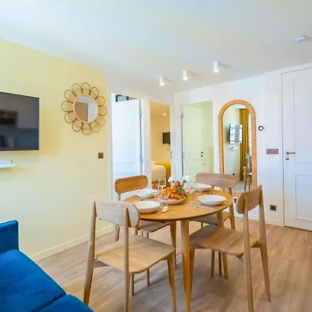 Feniers - Hyper Centre St Tropez Apartament *